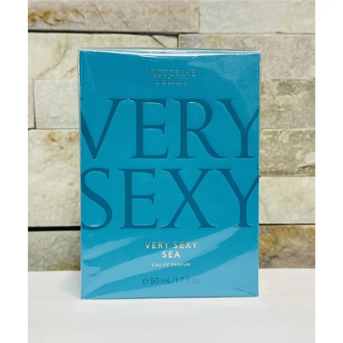 Victoria`s Secret Very Sexy Sea Perfume Eau de Parfum 1.7 fl oz