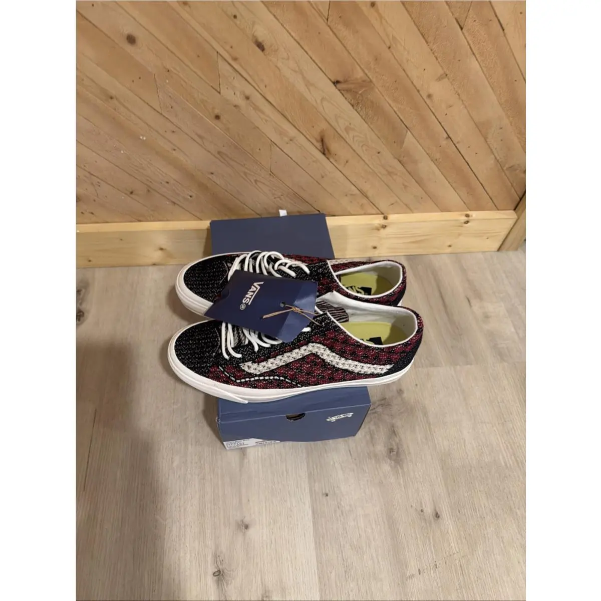 Vans shoes - Vans LX Old Skool - Old Skool - VN000EFKBRD - Geo Check Bordeaux 0