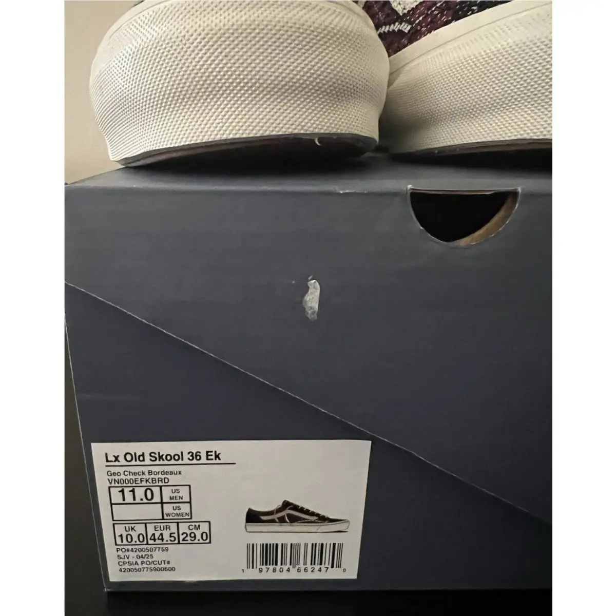 Vans shoes - VANS Old Skool Premium - Old Skool Premium - VN000EFKBRD - Geo Check Frost Grey 9