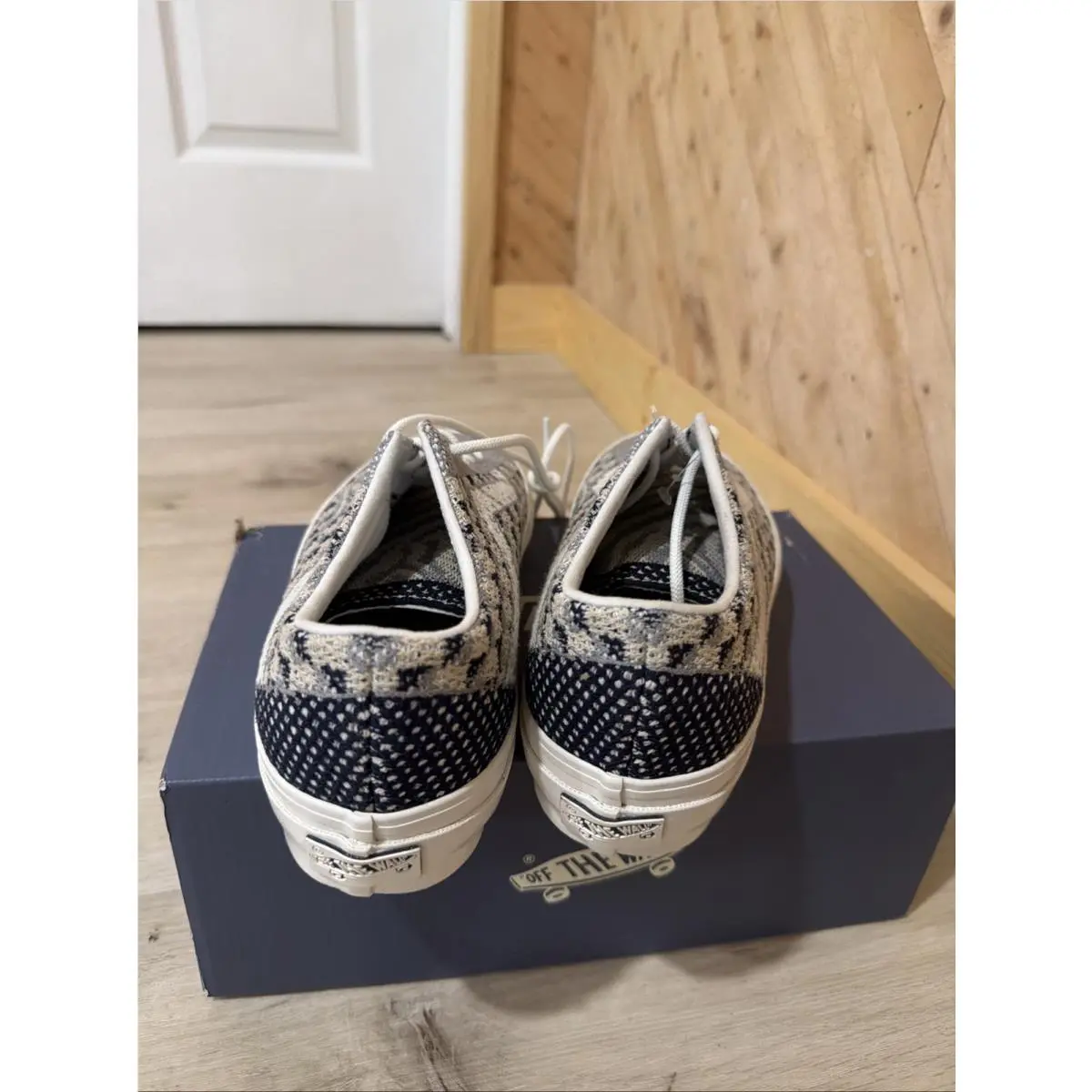 Vans shoes - VANS Old Skool - Old Skool - VN000EFK85T - Gray 1