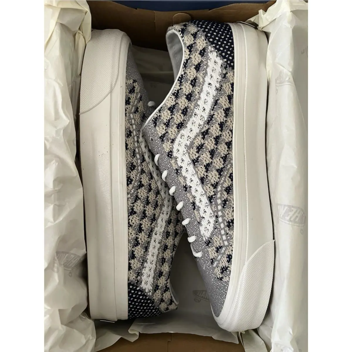 Vans shoes - VANS Old Skool Premium - Old Skool Premium - VN000EFK85T - Geo Check Frost Grey 9