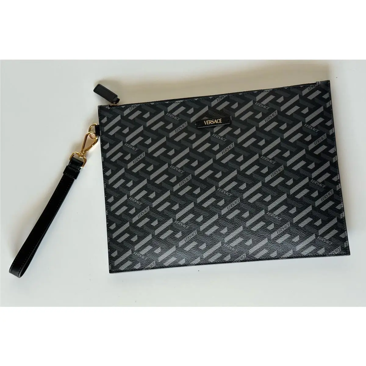 Versace Greca Coated Canvas Large Pouch Clutch Black/gray 1010525 IT