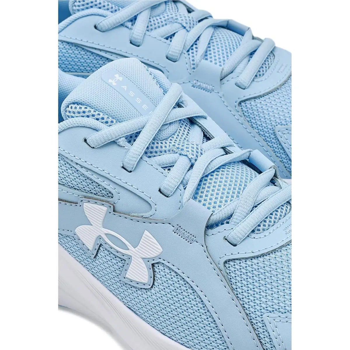 Under Armour shoes - Black/Black/Black 32