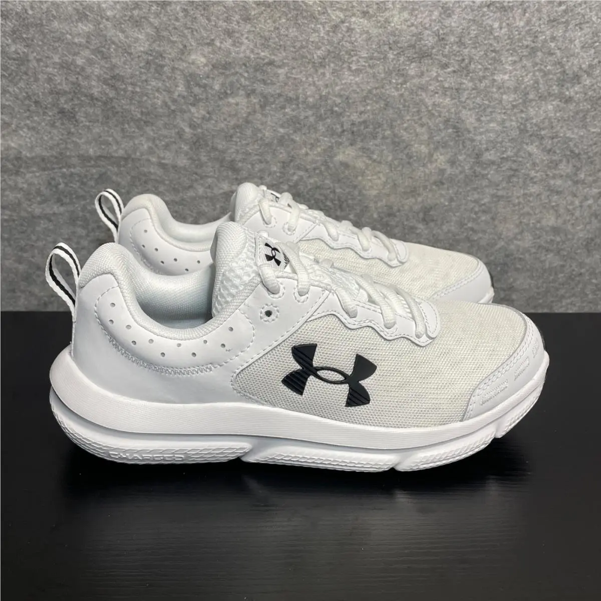 Under Armour shoes - Under Armour Charged Assert 10 - 3026179-104 - White 3