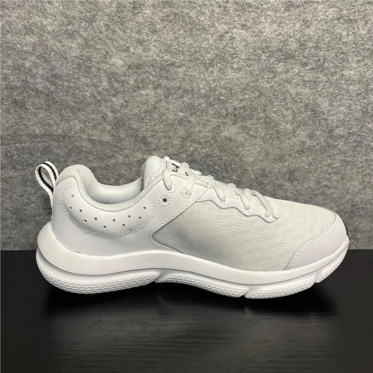 Under Armour shoes - Under Armour Charged Assert 10 - 3026179-104 - White 4