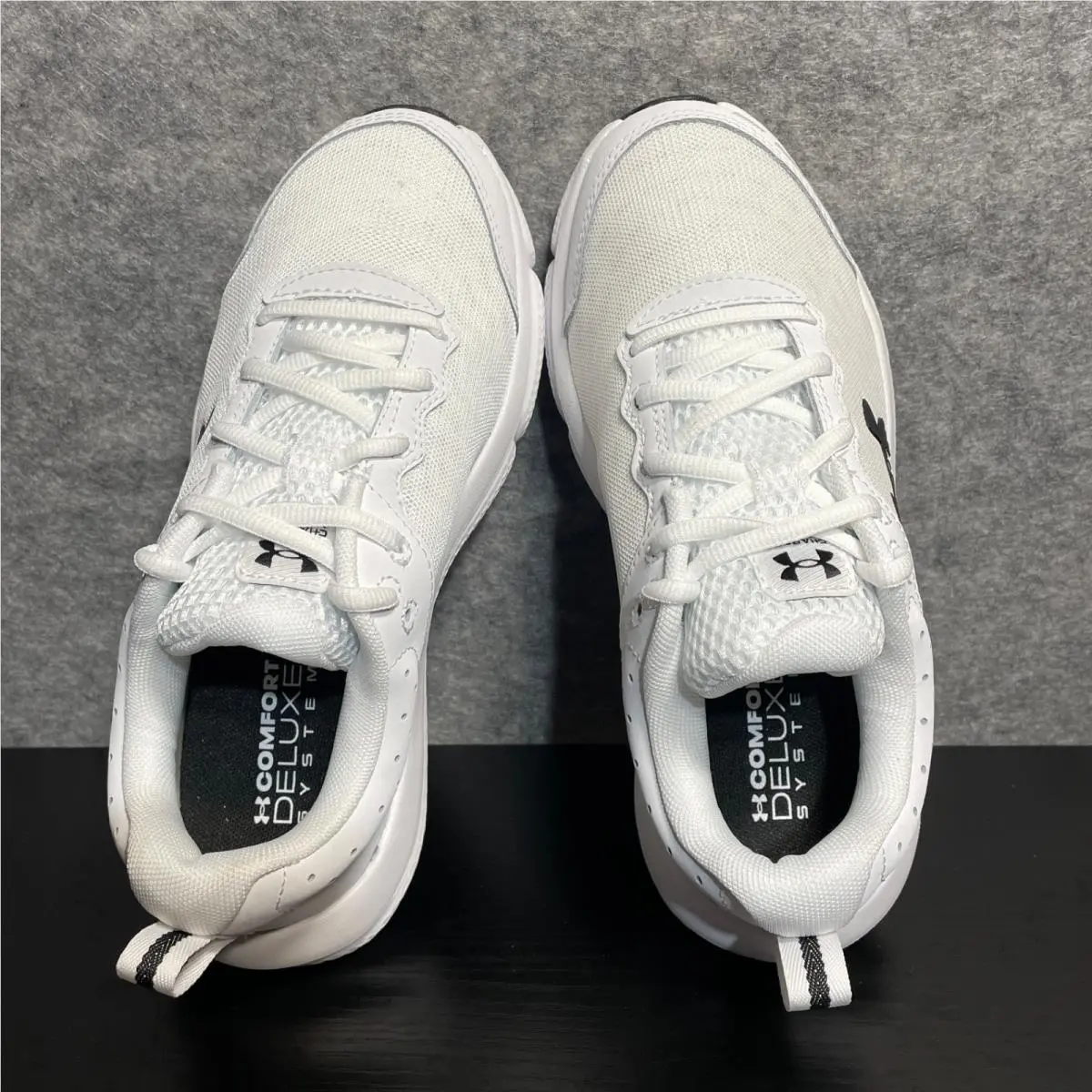 Under Armour shoes - Under Armour Charged Assert 10 - 3026179-104 - White 7