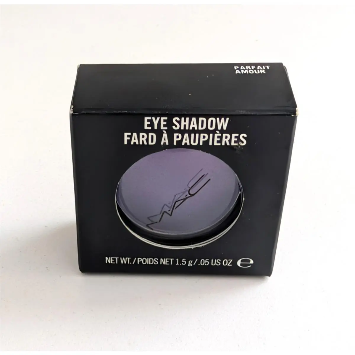 Mac Eye Shadow Powder Single Parfait Amour Frost .05oz / 1.5g Full Size Boxed