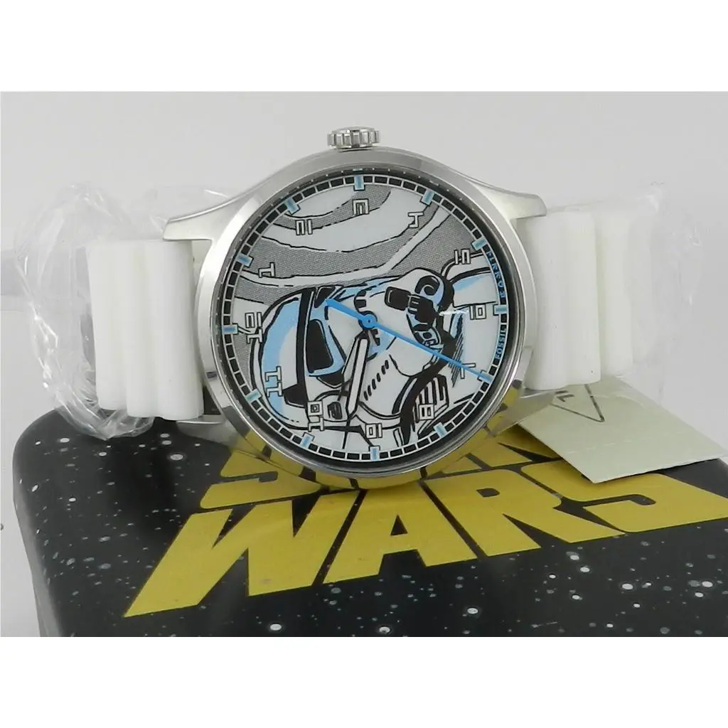 Fossil Unisex Special Edition Star Wars Stormtrooper Three-hand White Silicone