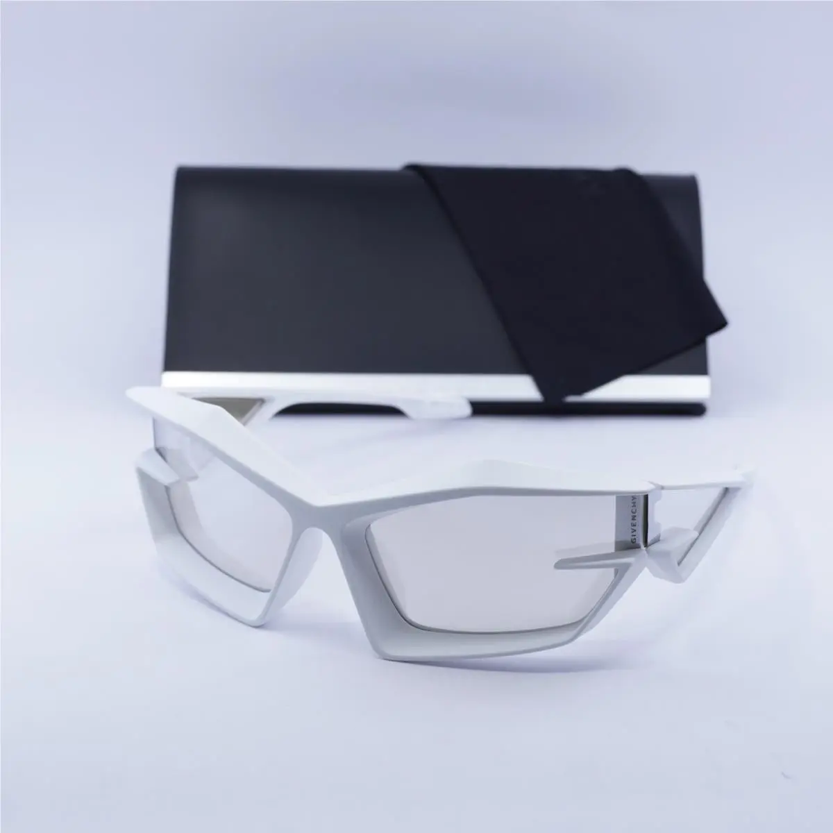 Givenchy GV40049U 21C White/smoke Mirror 69-17-140 Sunglasses