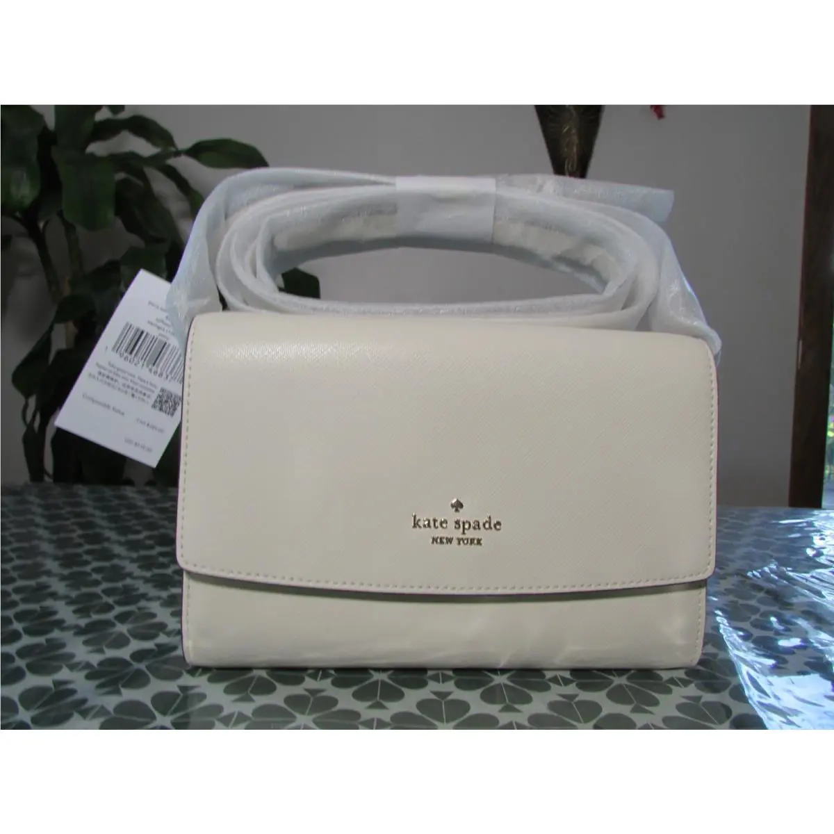 Saffiano Leather Perry Wallet on String KG029 Black or Meringue Meringue by Kate Spade