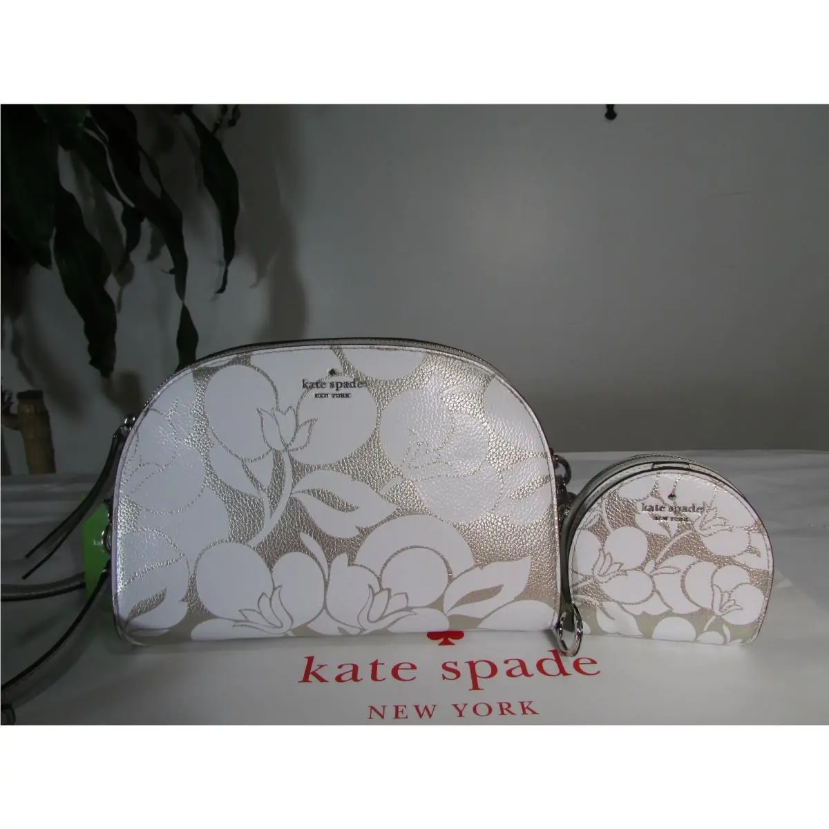Kate Spade Leather Floral Larchmont Avenue Crossbody Coin Wallet