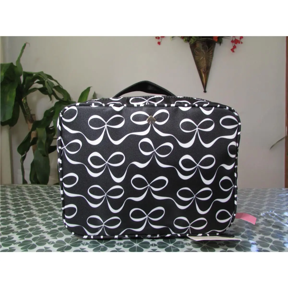 Kate Spade Nylon Jae Elegant Bow Travel Cosmetic Bag WLR00205 Black Multi