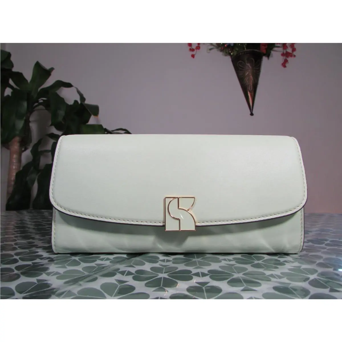 Kate Spade Leather Dakota Flap Continental Wallet KH166 Oak Moss