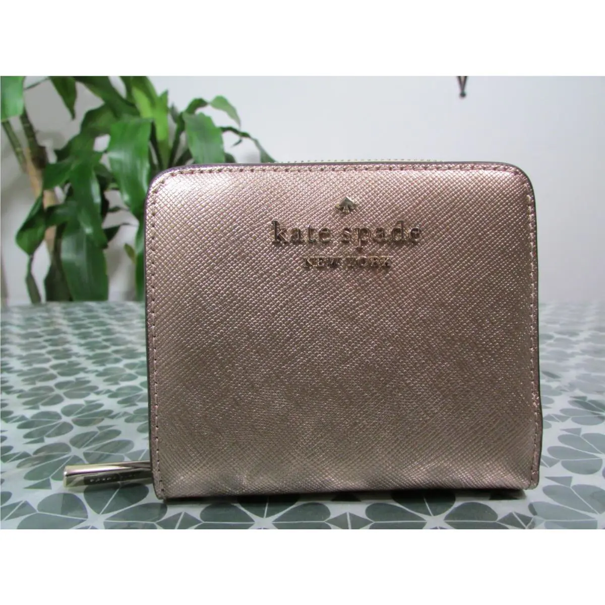 Kate Spade Metallic Saffiano Leather Small Zip Around Wallet K4736 Rose Gold