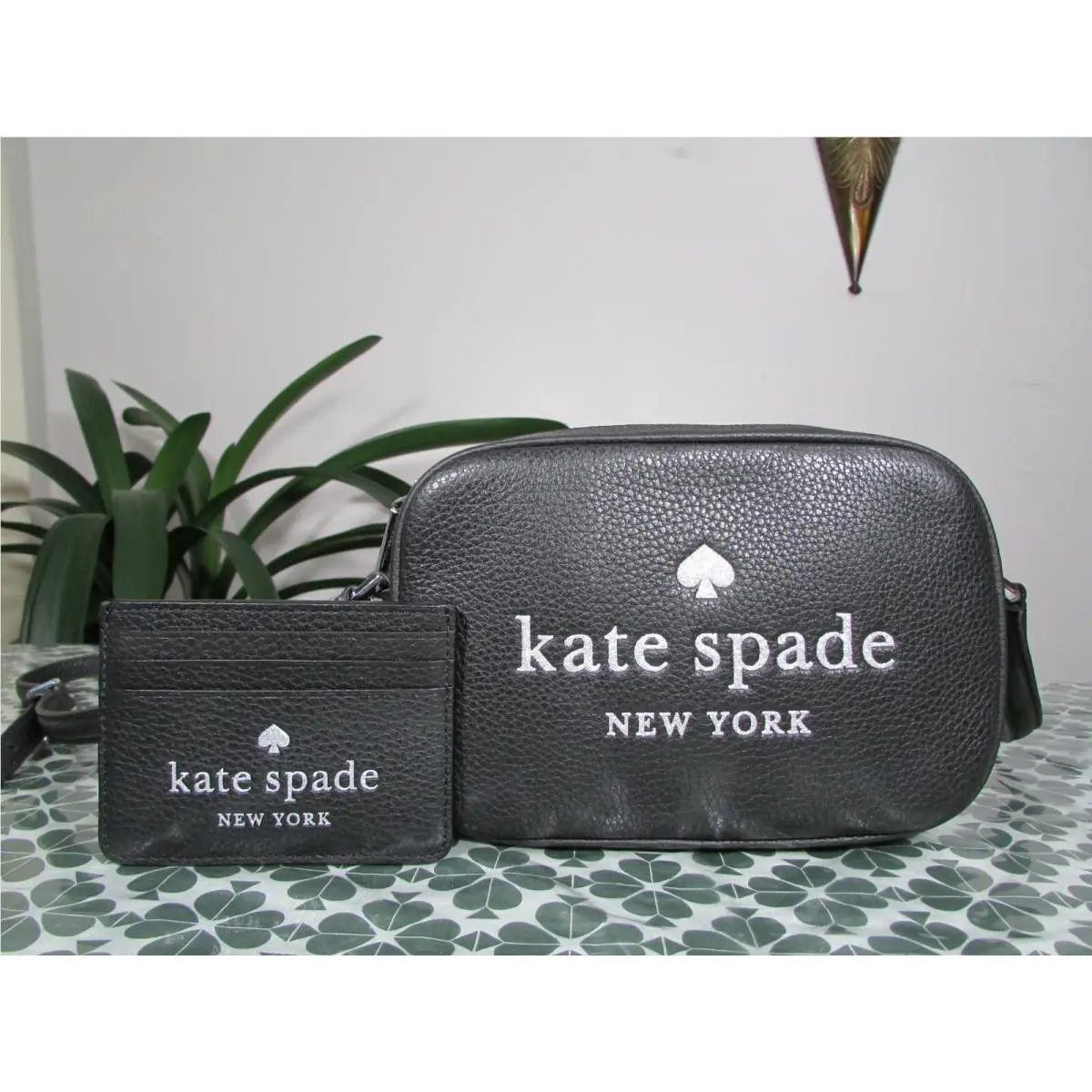 Kate Spade Leather Glitter Logo Camera Crossbody Bag Card Case Black