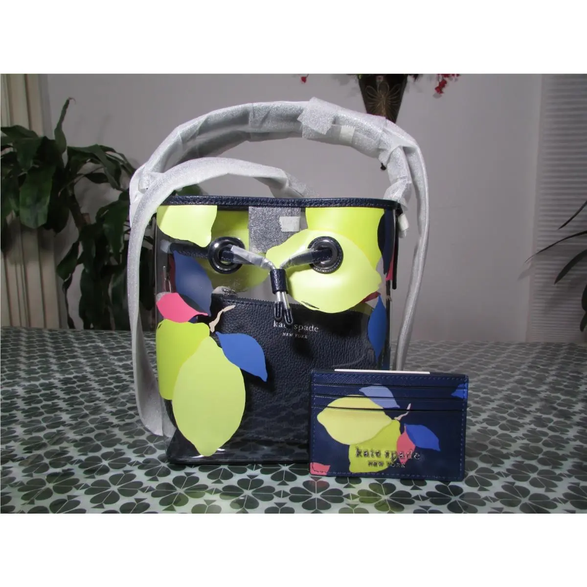 Kate Spade Eva Seethrough Lemon Zest Small Bucket Card Case Clear Multi