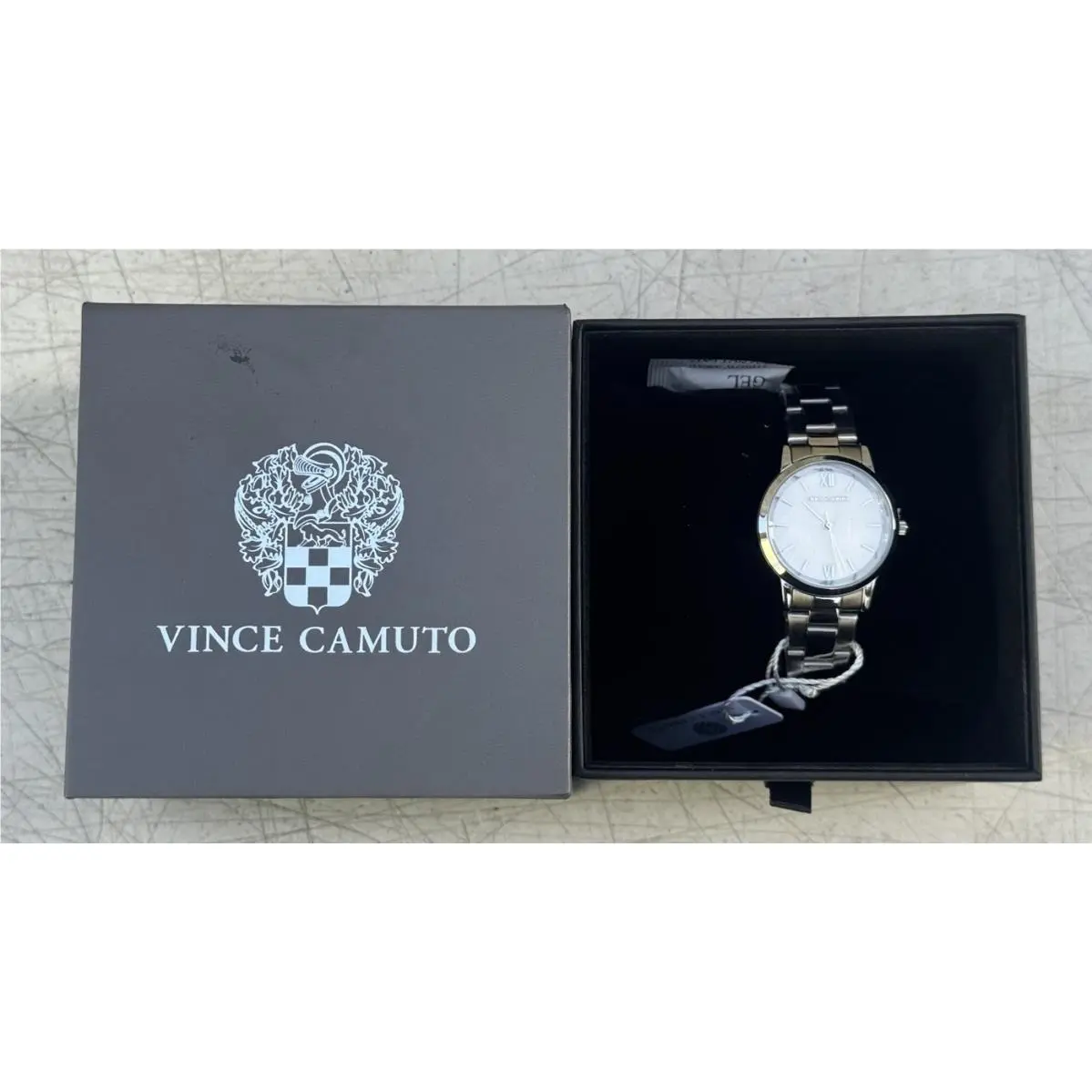 Vince Camuto Women`s Silver Ayla Watch Japanese Movement Fashion VCW7180LF
