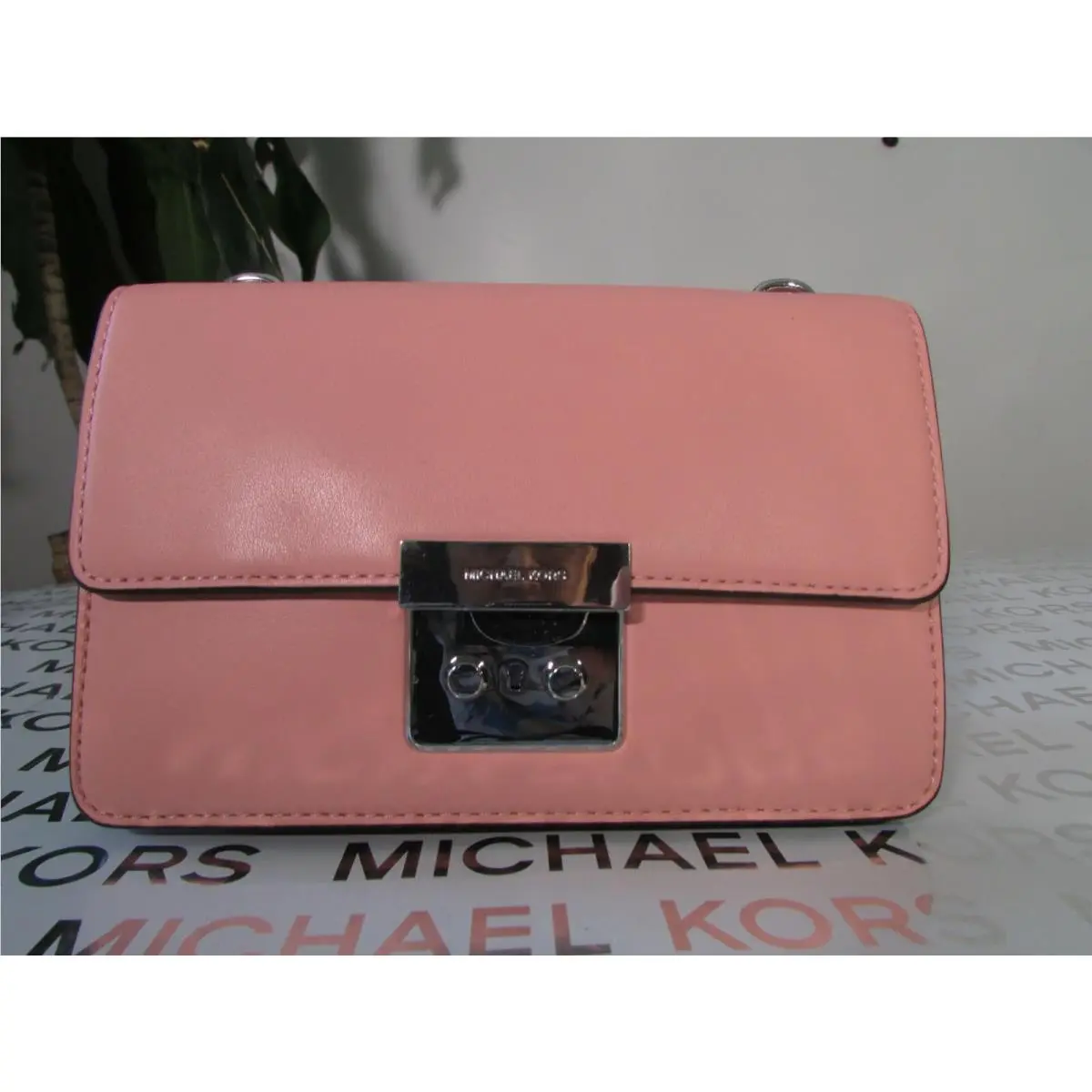 Michael Kors Sloan Small Gusset Crossbody Bag Pale Pink or Lilac