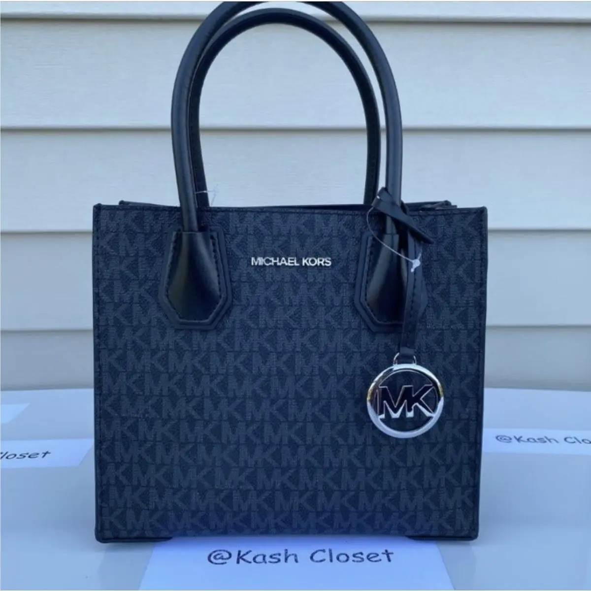 Mercer Messenger Bag Medium Crossbody Purse Black by Michael Kors