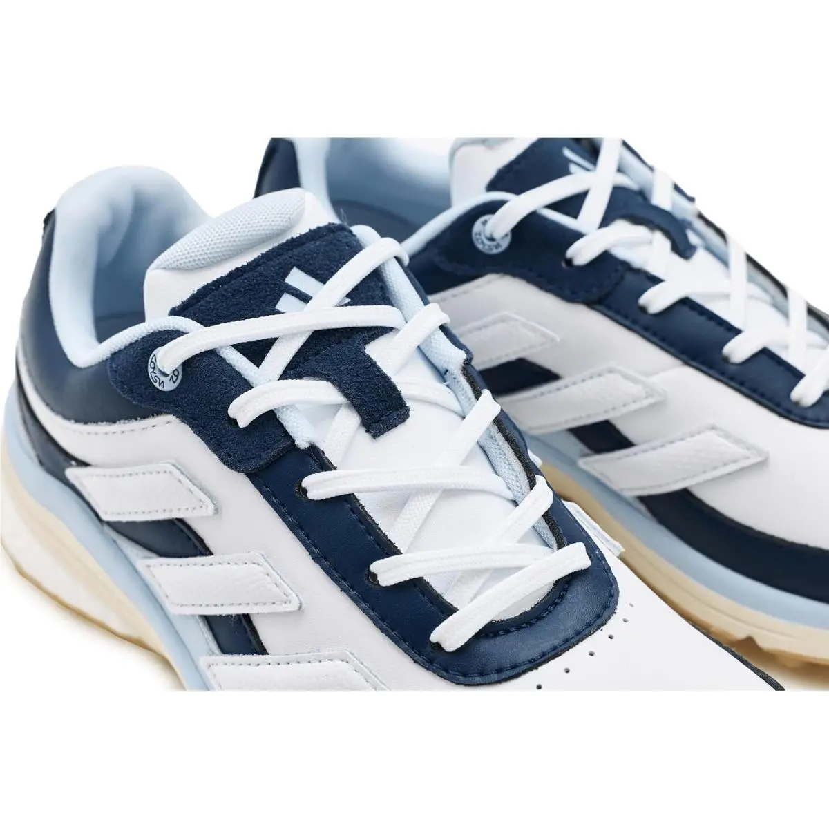 Adidas shoes - Wonder Taupe/Taupe Metallic/Wonder Quartz 16