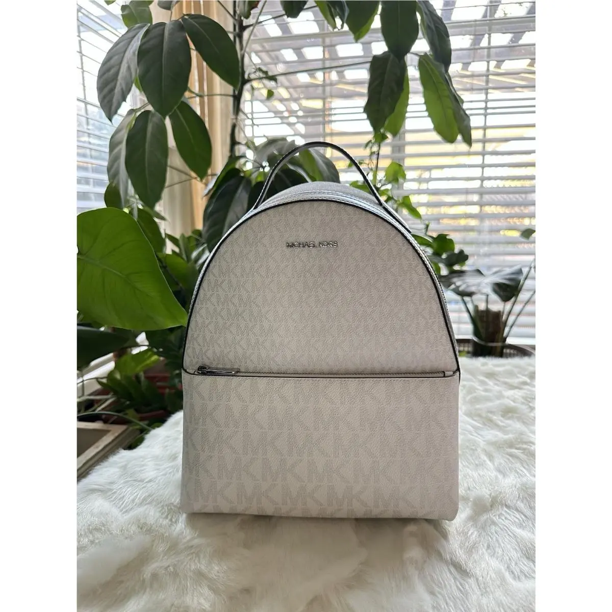 Michael Kors Sheila Medium Front Pocket Logo Backpack - Silver