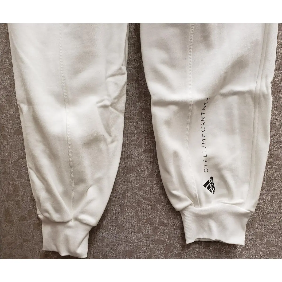 Adidas clothing - H59980 - H59980 - White 4