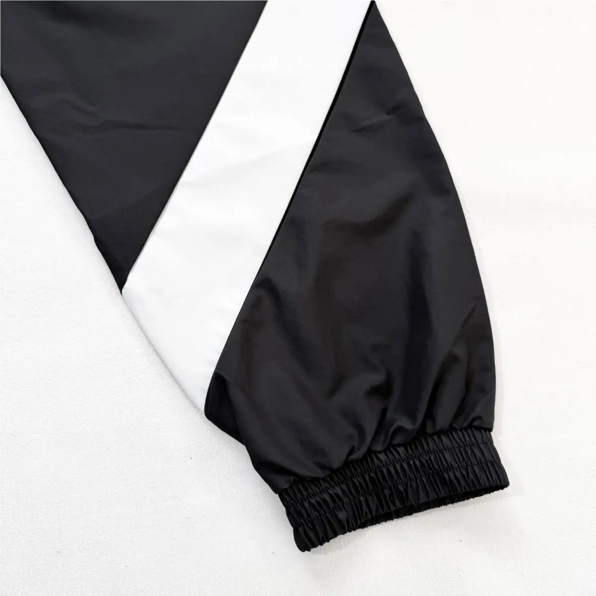 Adidas clothing - Black 16