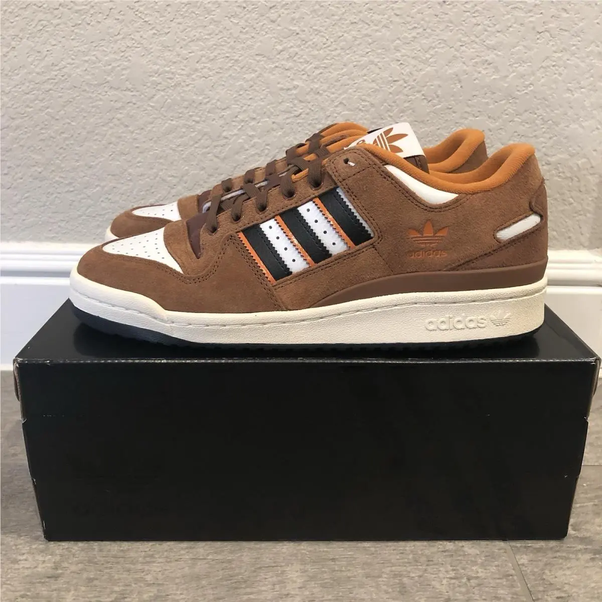 Adidas shoes - adidas Forum 84 - Forum - JP6076 - Crystal White / Core Black / Rustic Orange 1