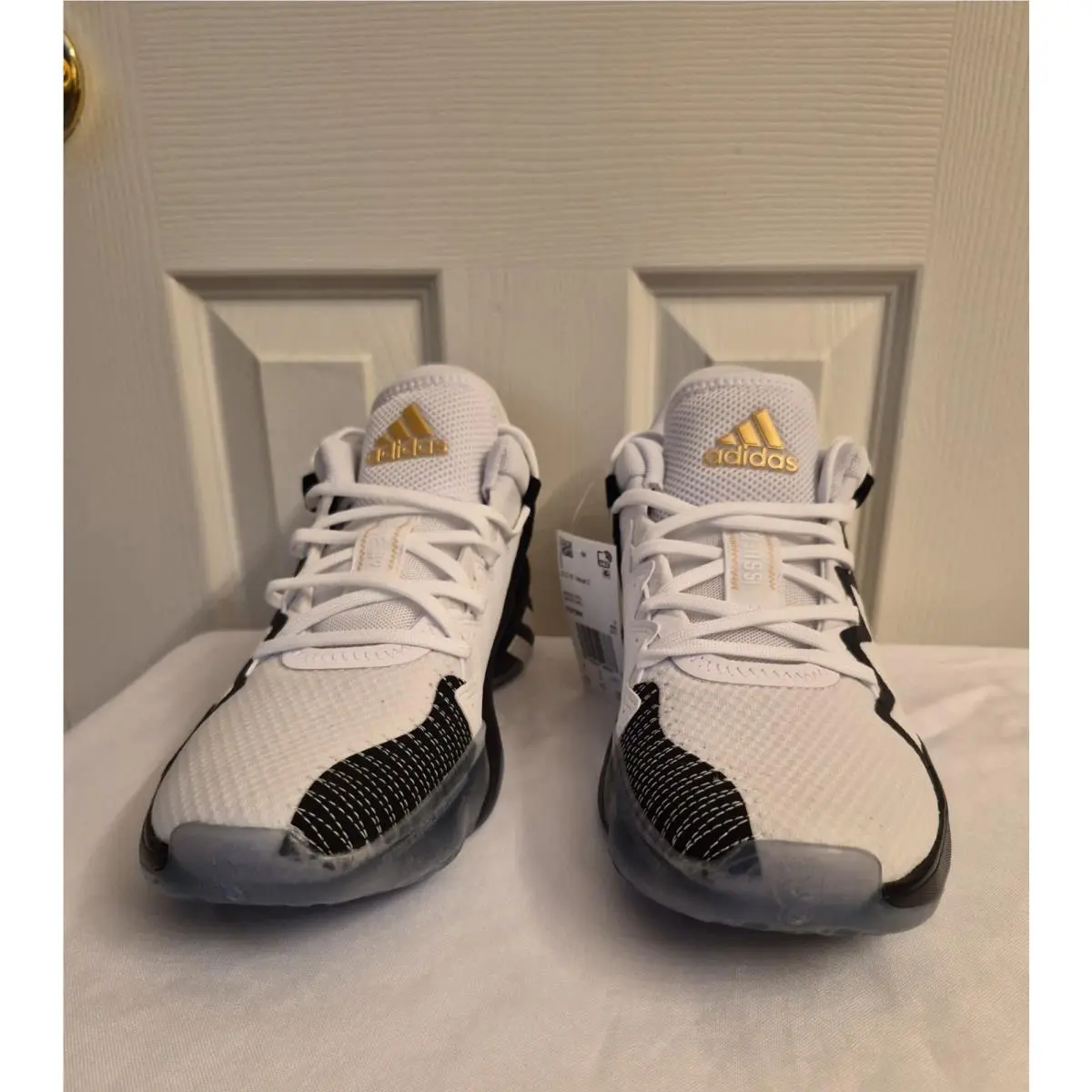 Adidas shoes - adidas D.O.N. Issue - Issue - FW9034 - White 19