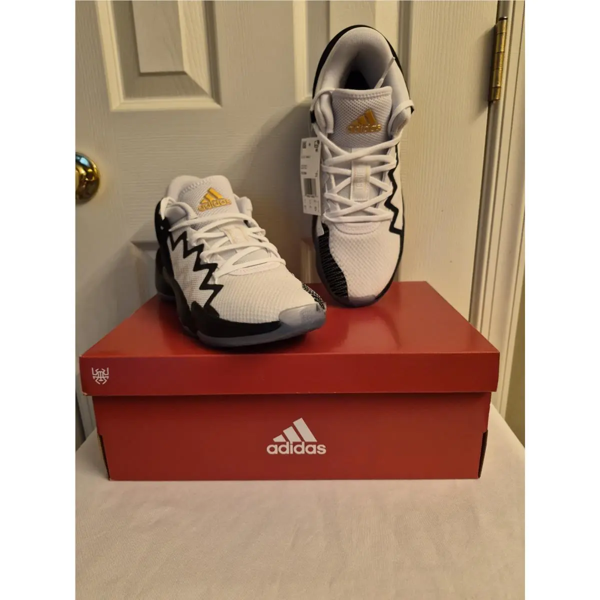 Adidas shoes - adidas D.O.N. Issue - Issue - FW9034 - White 2