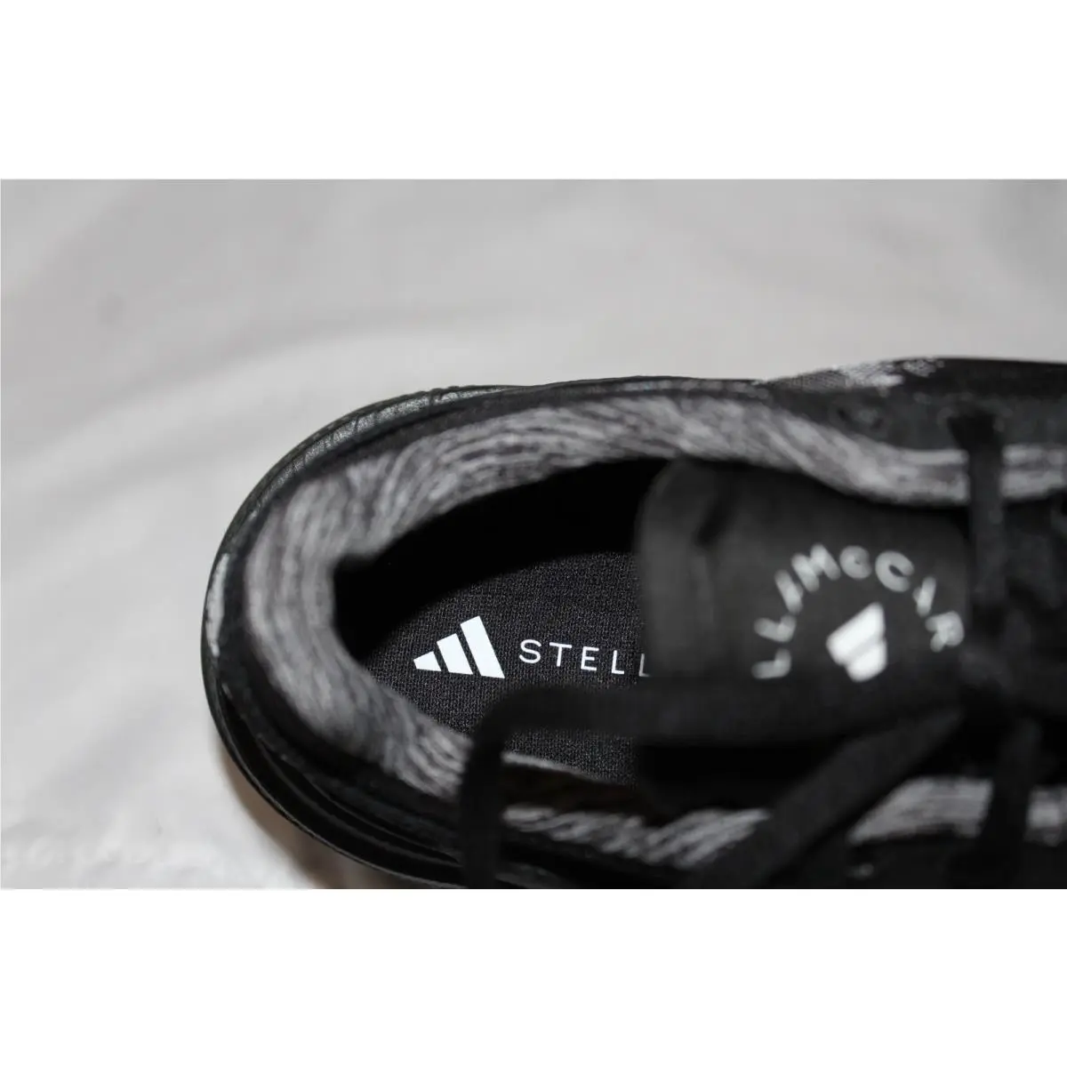 Adidas shoes - Black 3