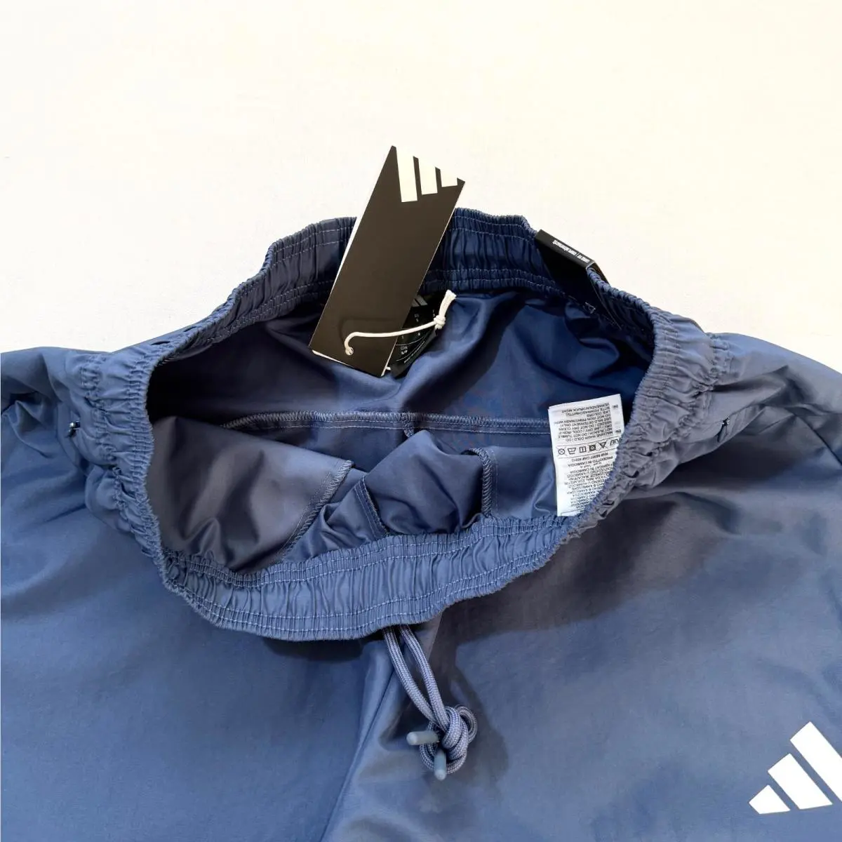 Adidas clothing - Preloved Ink 15