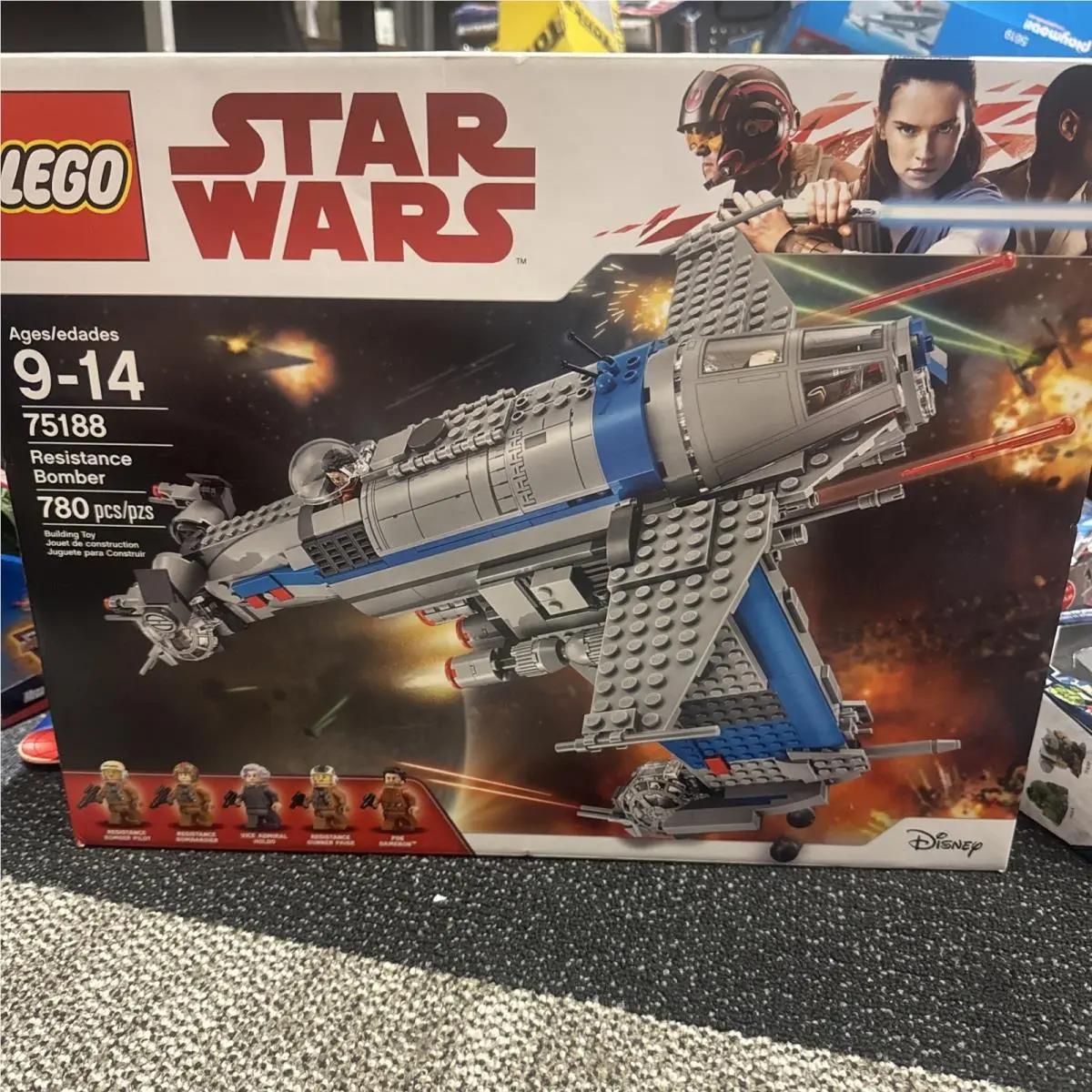 Lego Star Wars: Resistance Bomber 75188 Retired