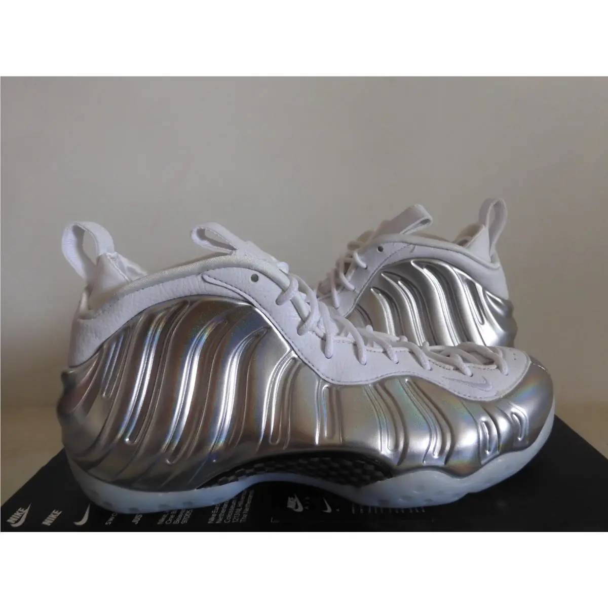 Nike shoes - Nike Air Foamposite - Air Foamposite - AA3963-100 - White 0