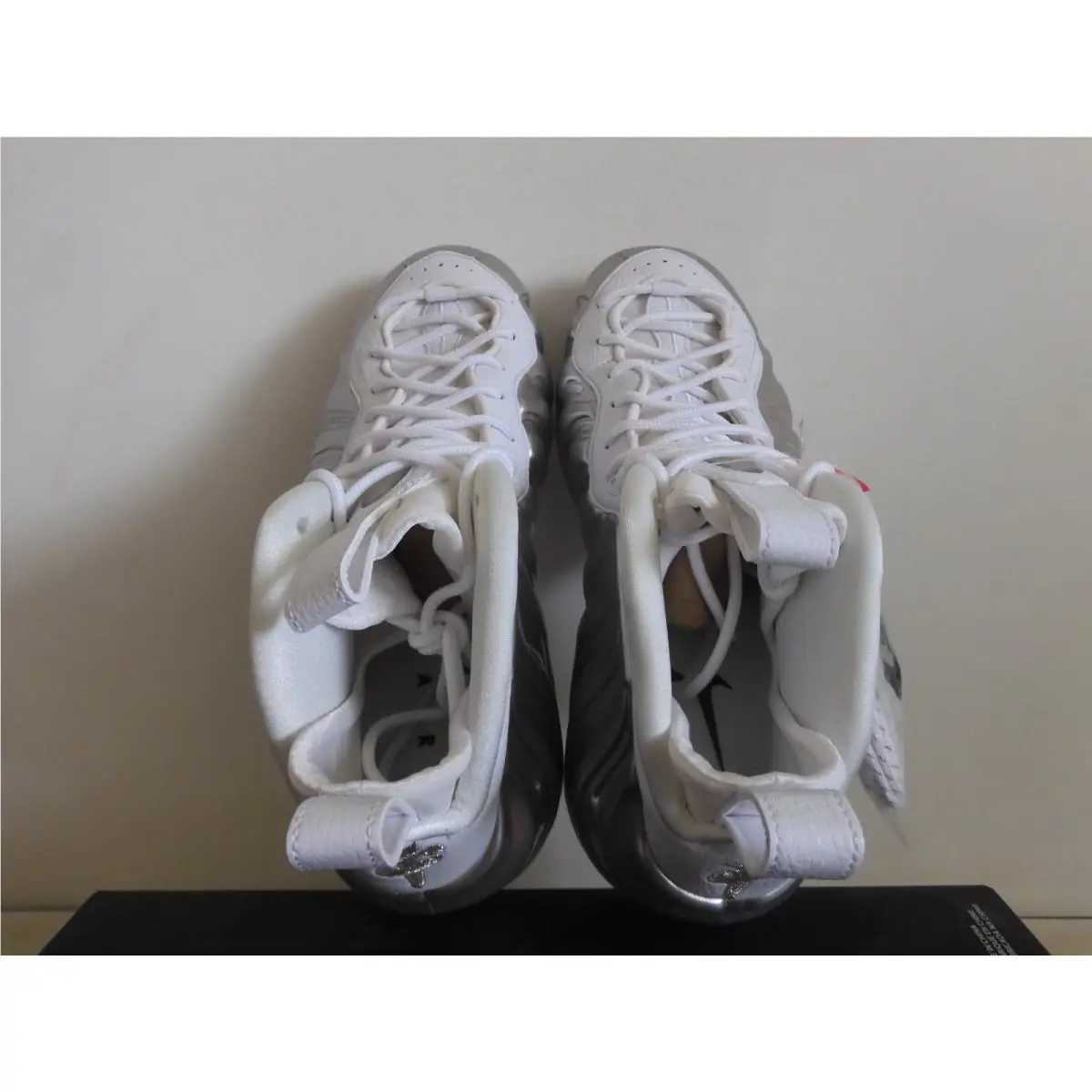 Nike shoes - Nike Air Foamposite - Air Foamposite - AA3963-100 - White 4