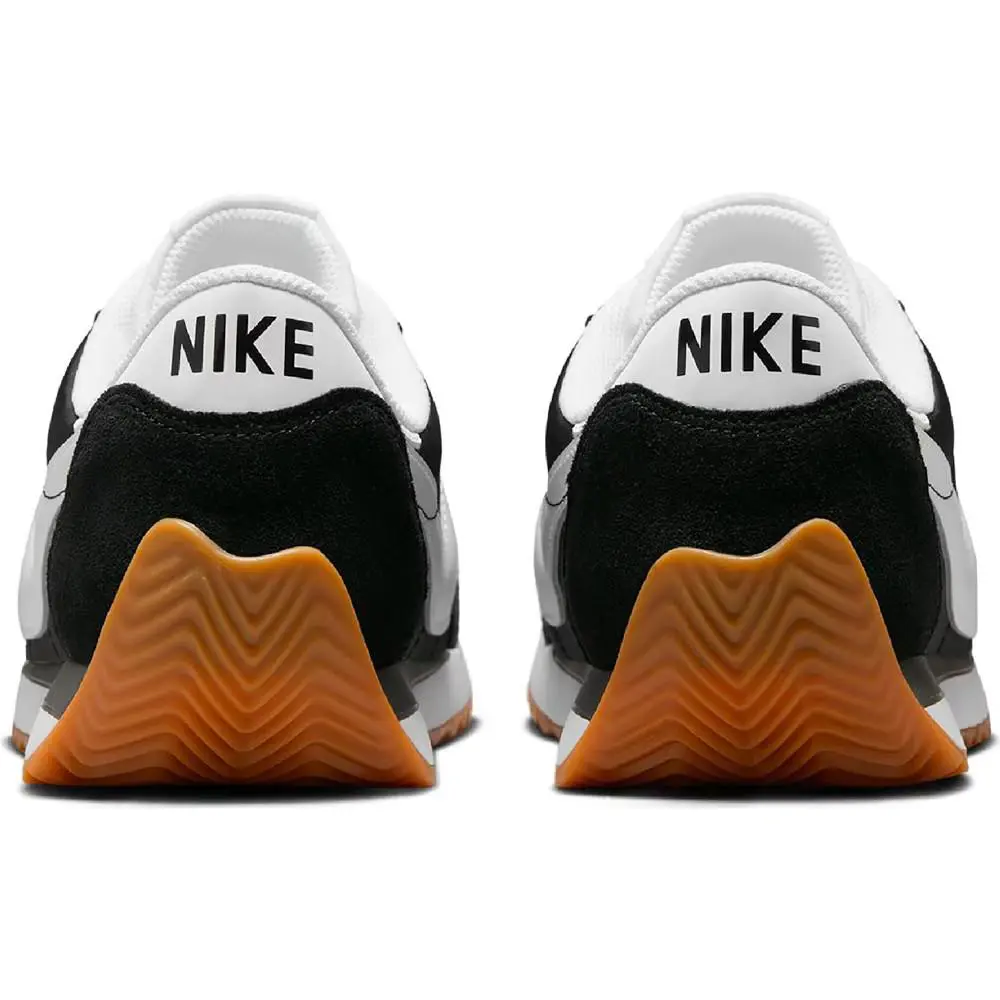 Nike shoes - Black/Gum 2