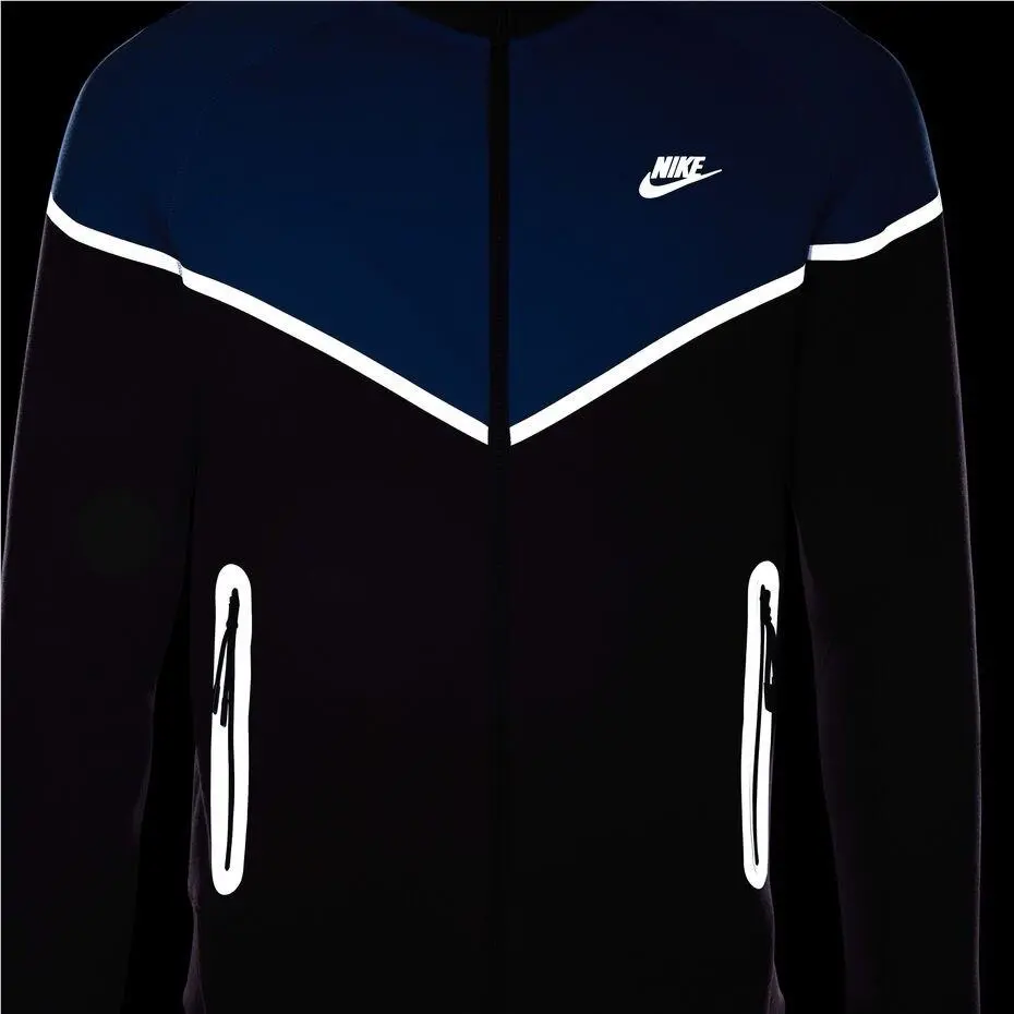 Nike clothing - Red 17