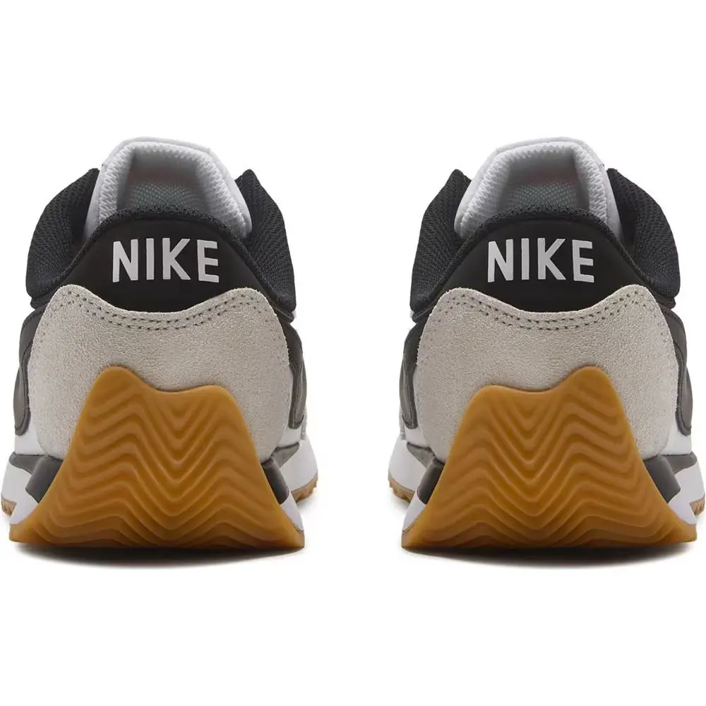 Nike shoes - White/Black/Gum 2