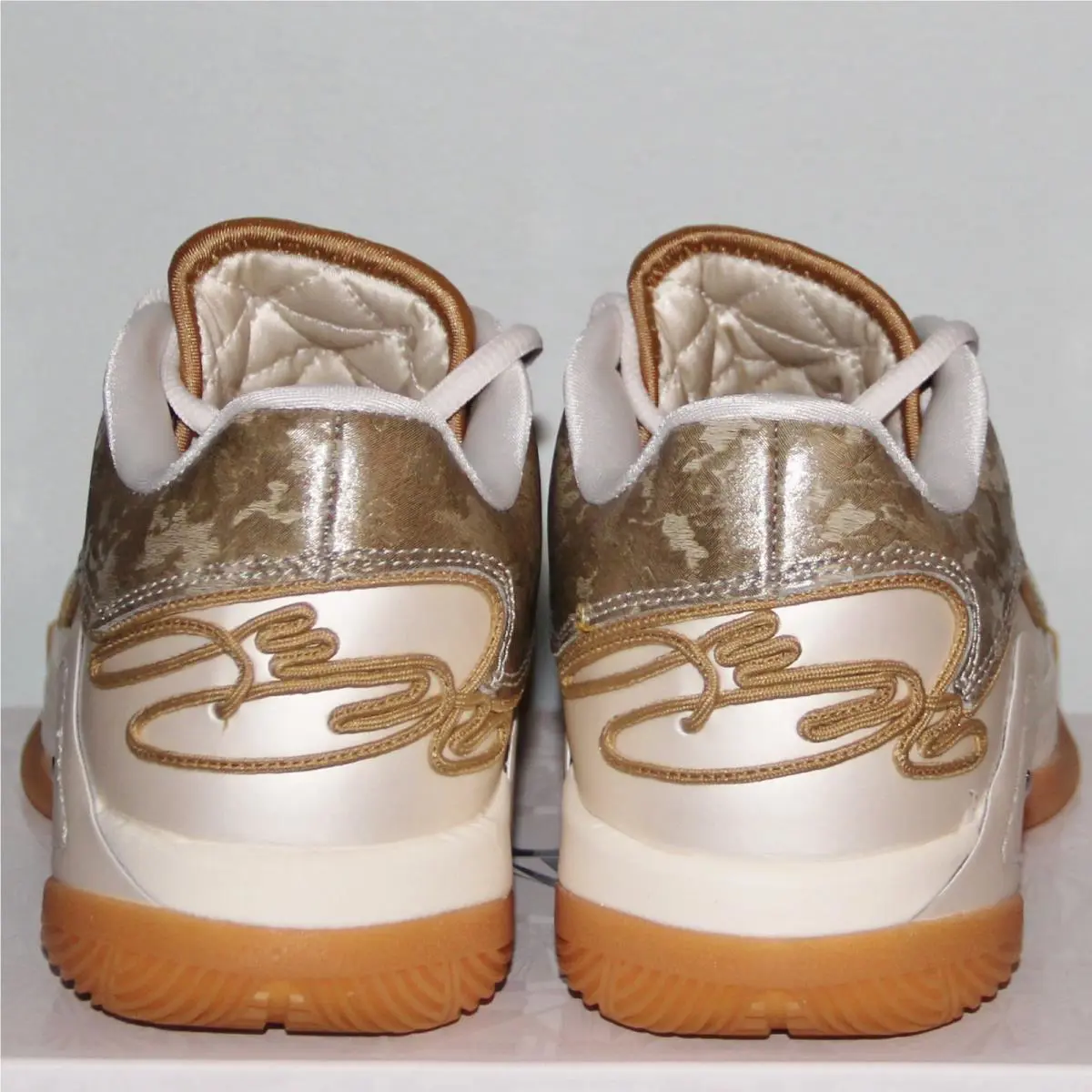 Nike shoes - Nike LeBron 22 GS - LeBron - Gold 3