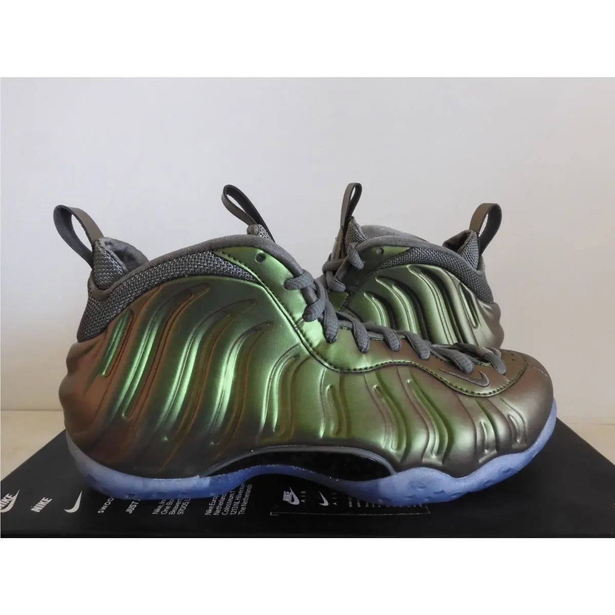 Nike shoes - Nike Air Foamposite - Air Foamposite - AA3963-001 - Green 0