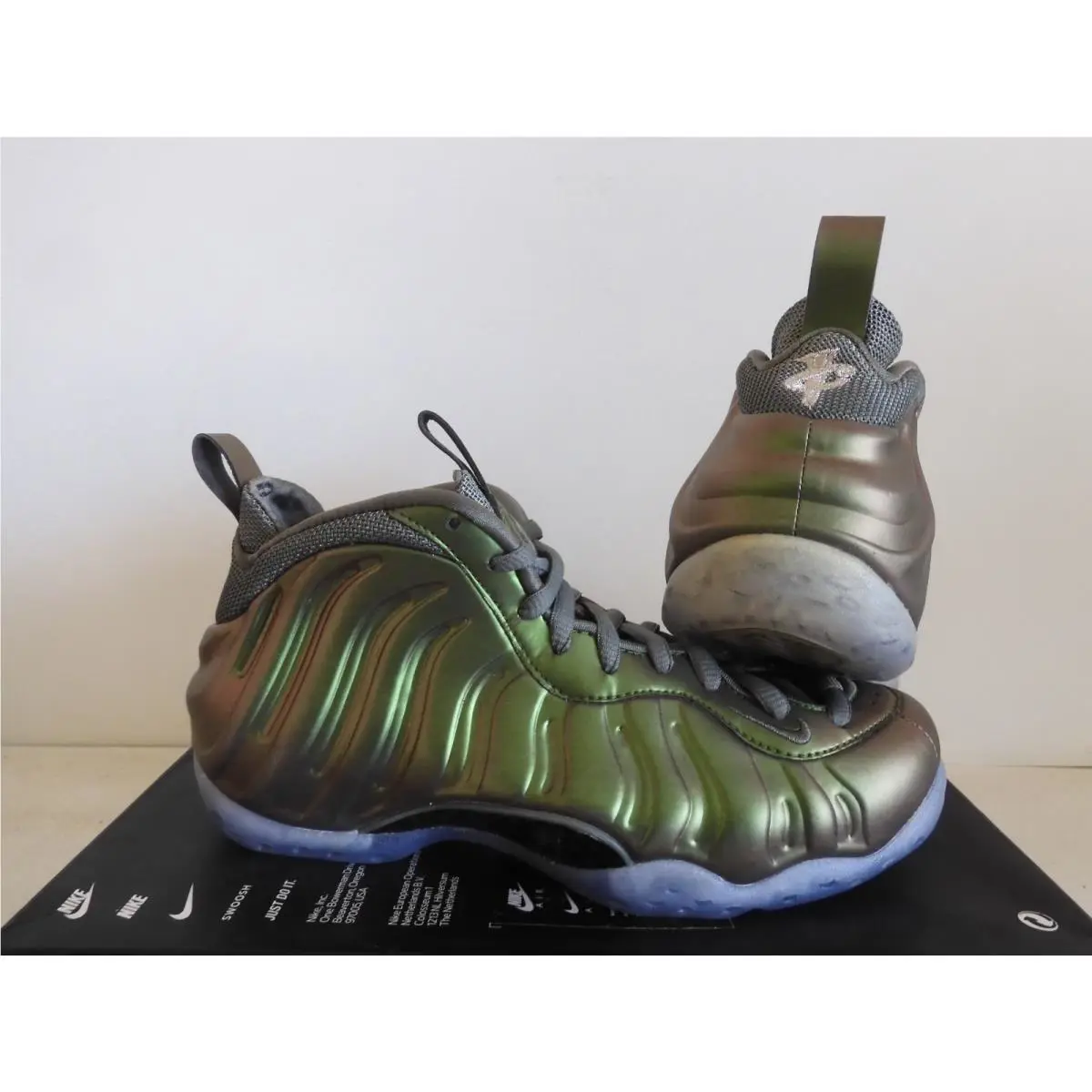 Nike shoes - Nike Air Foamposite - Air Foamposite - AA3963-001 - Green 1