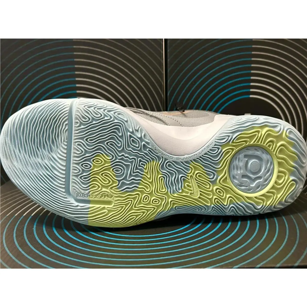 Nike shoes - Nike KD Trey 5 - Trey - DD9538009 - Grey/white/volt 2