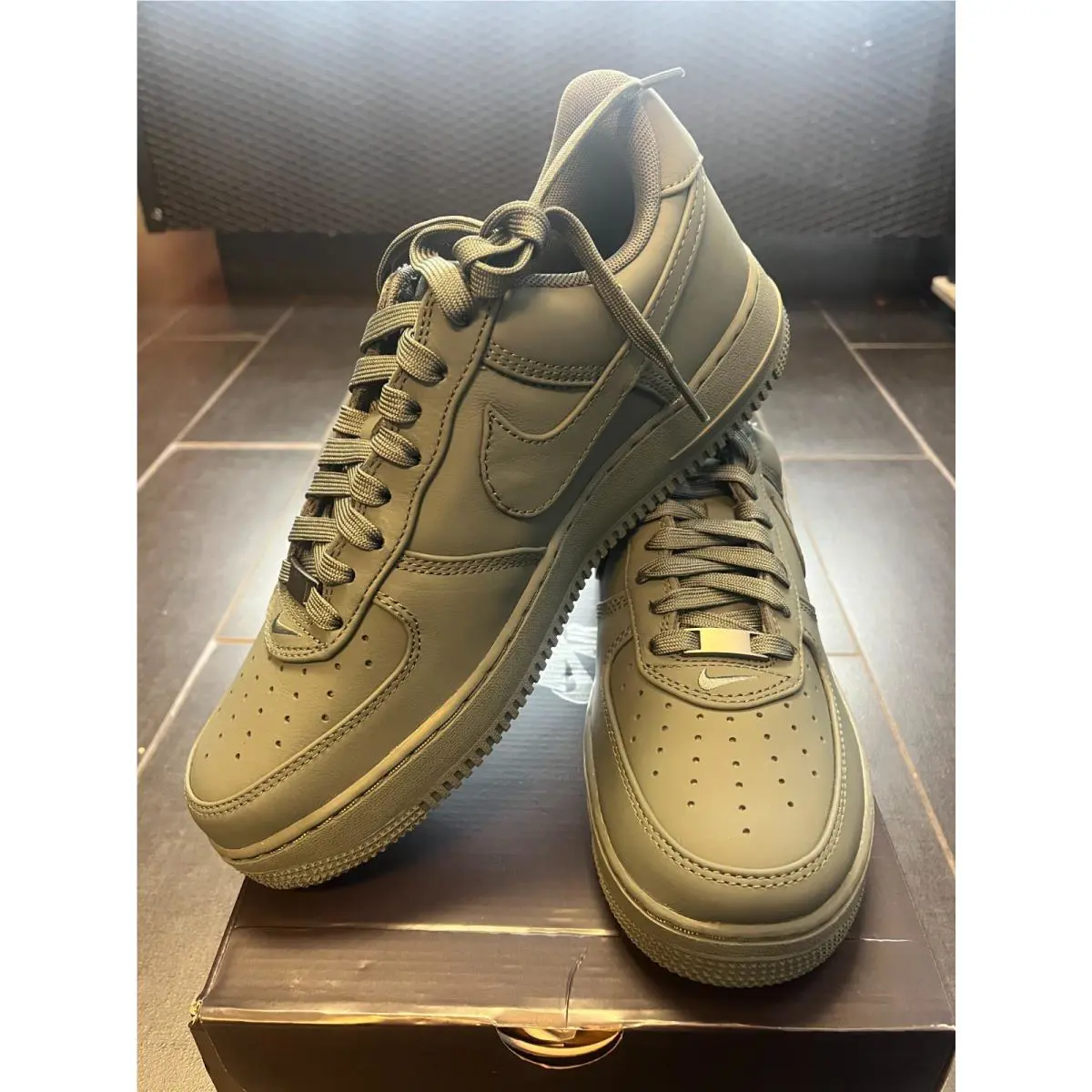 Nike shoes - Gray 4
