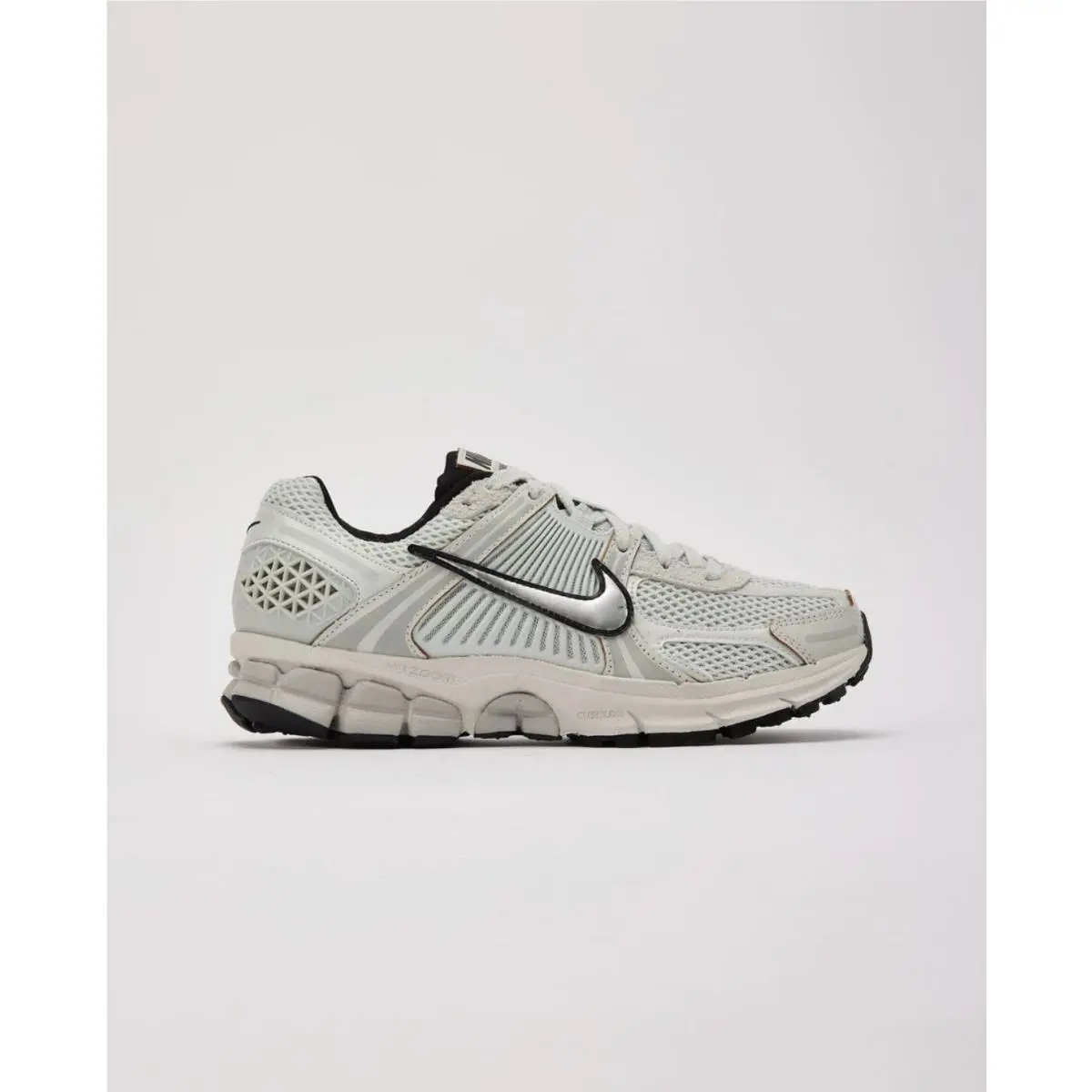 Nike shoes - Nike Air Zoom Vomero 5 - FN6742-001 - Silver 4