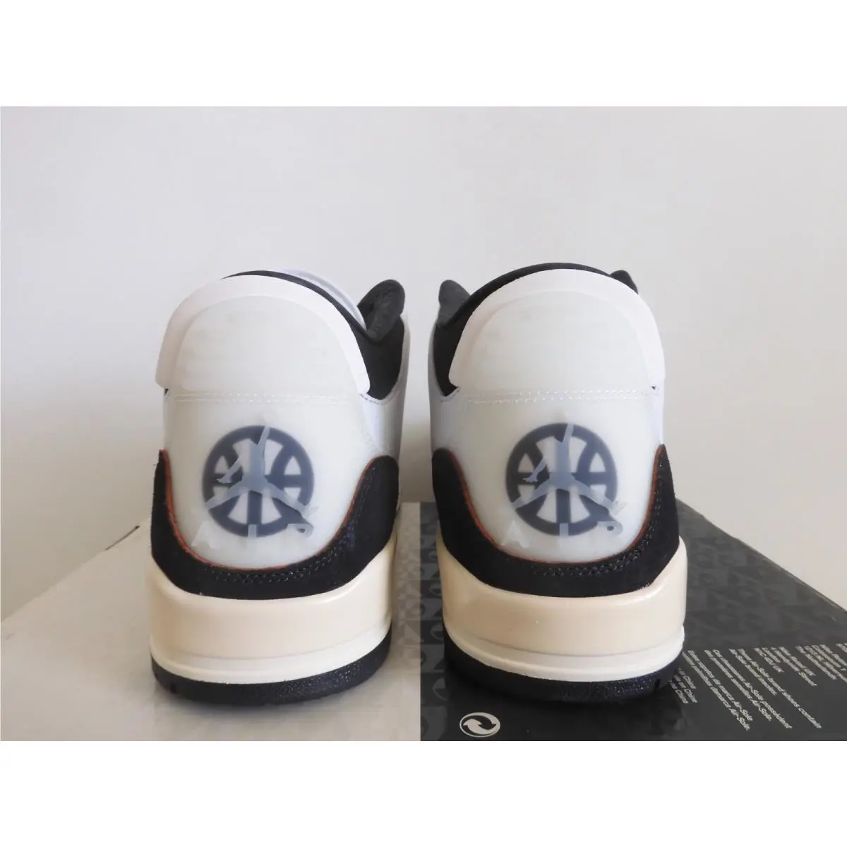 Nike shoes - Air Jordan 3 - Air - FZ5649-100 - White 27