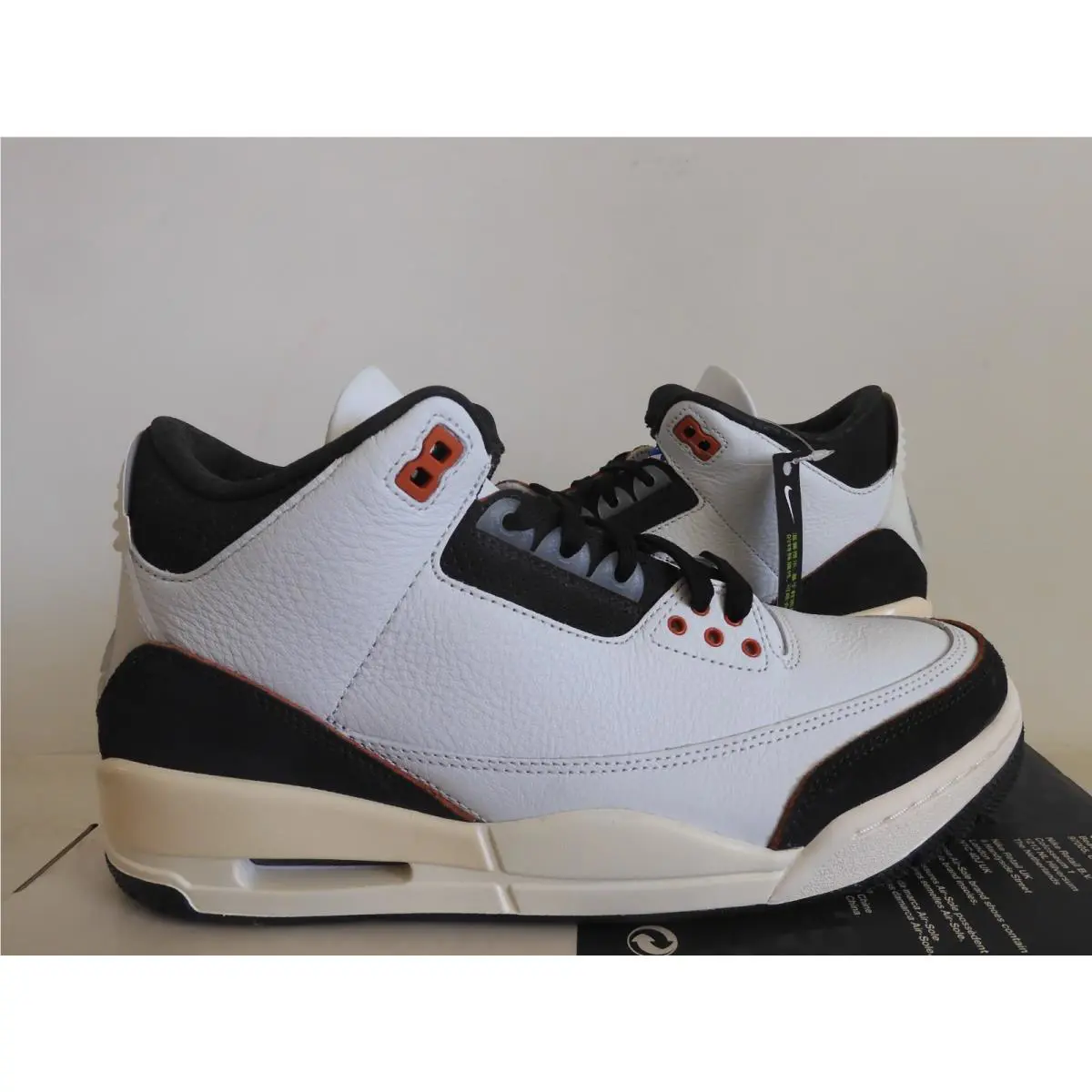 Nike shoes - Air Jordan 3 - Air - FZ5649-100 - White 0