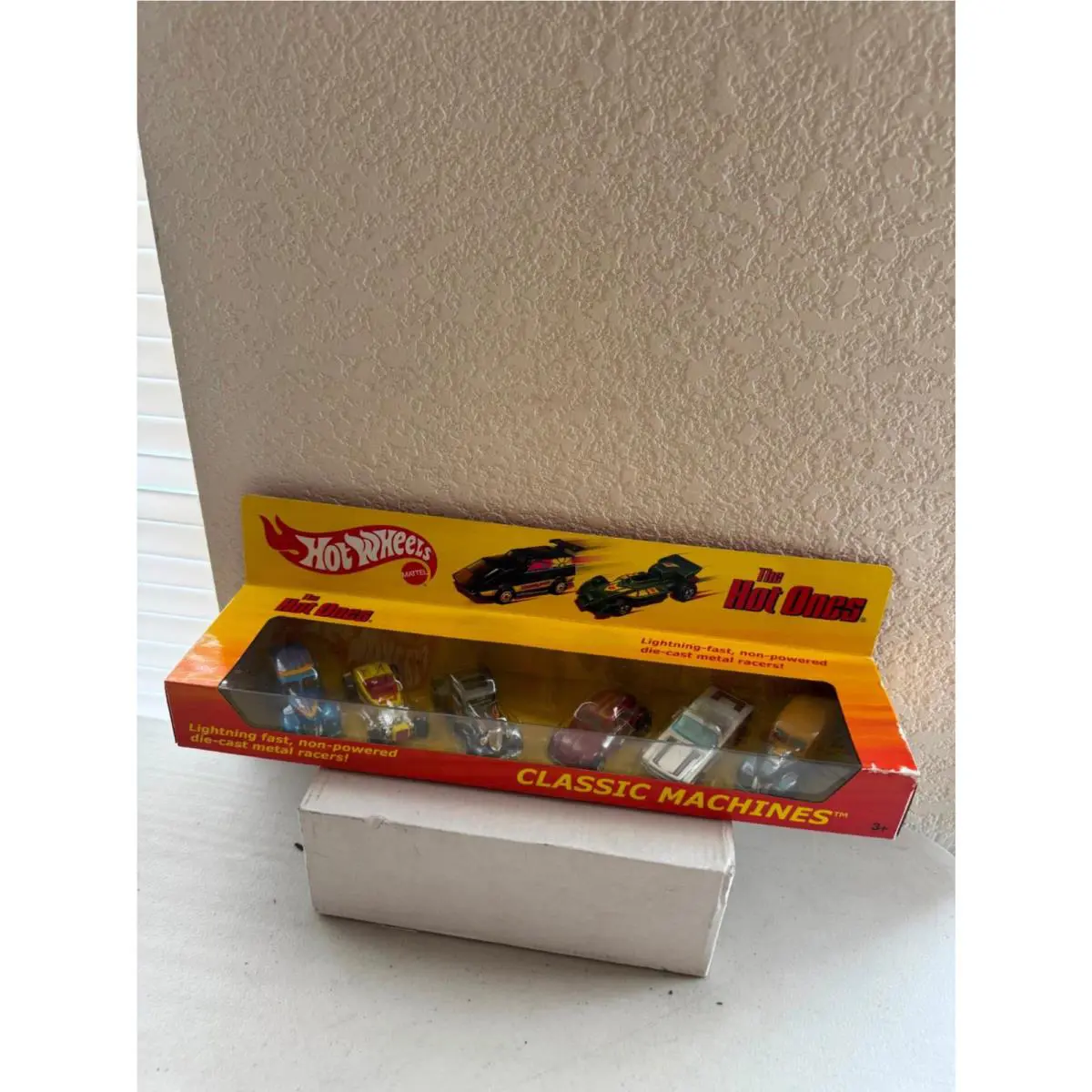 Hot Wheels The Hot Ones 6 Car Set Classic Machines F33
