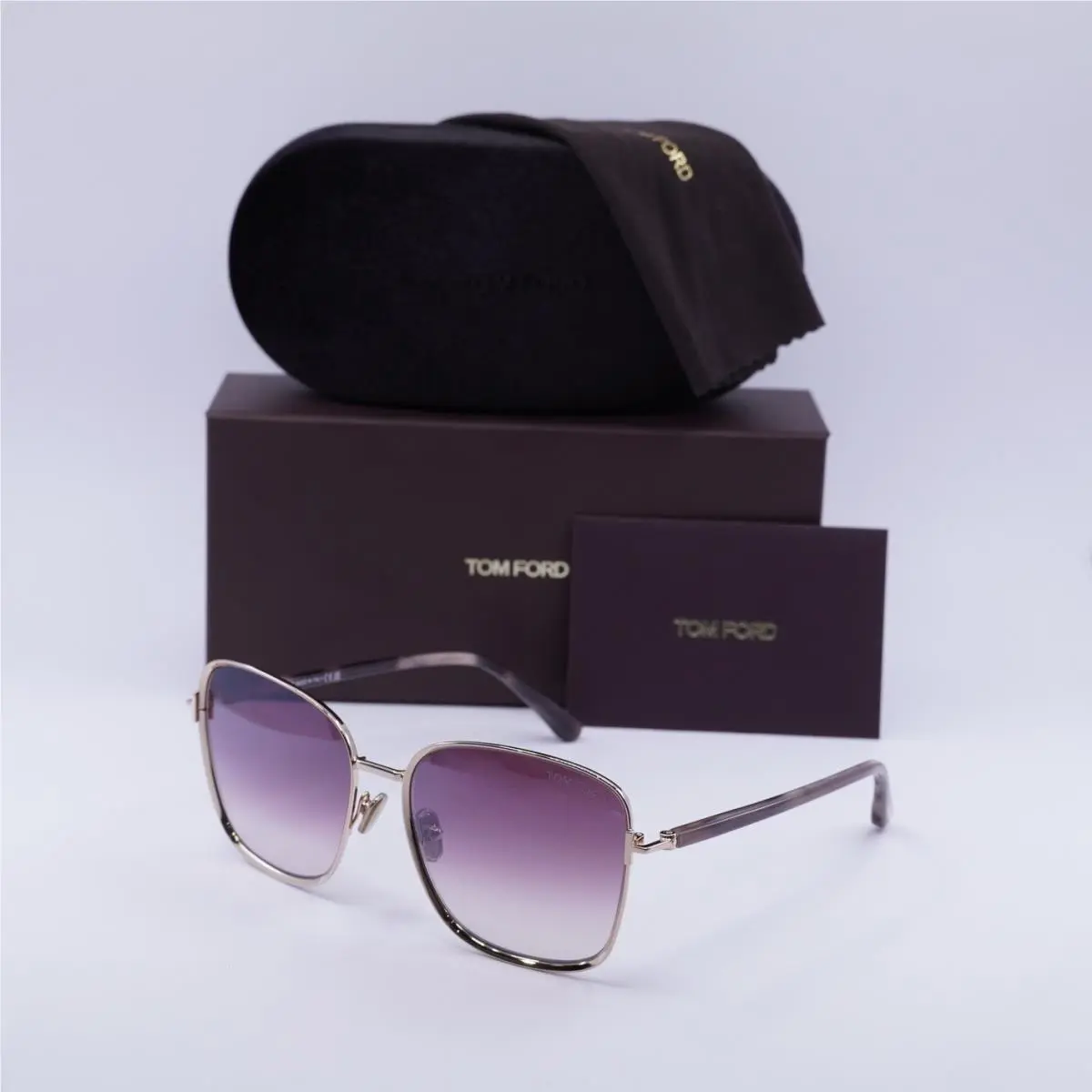 FT1029 28Z Shiny Rose Gold/rose Smoke Gradient 57-17-140 Sunglasses by Tom Ford