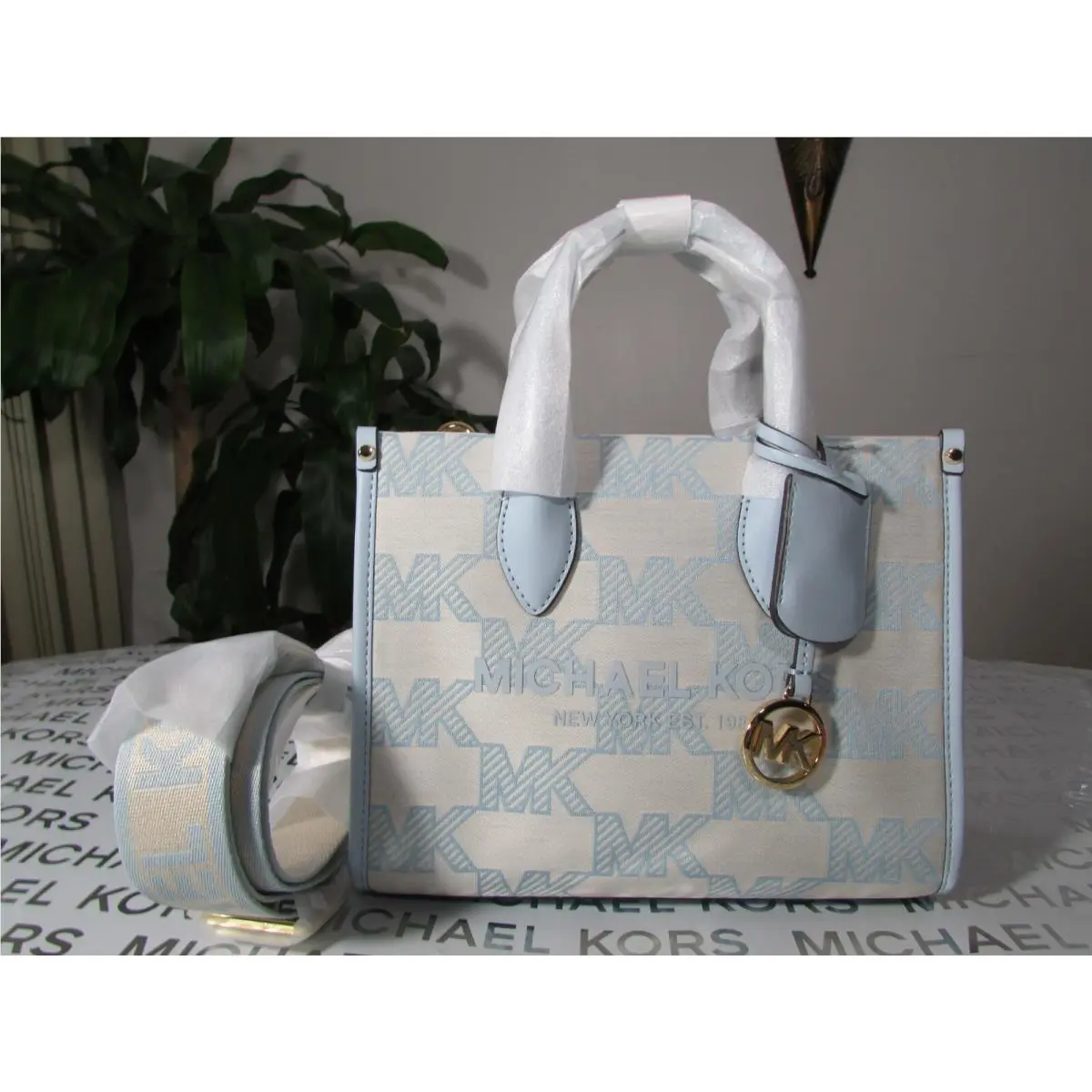 Michael Kors Mirella Signature Jacquard Small Shopper Crossbody Vista Blue