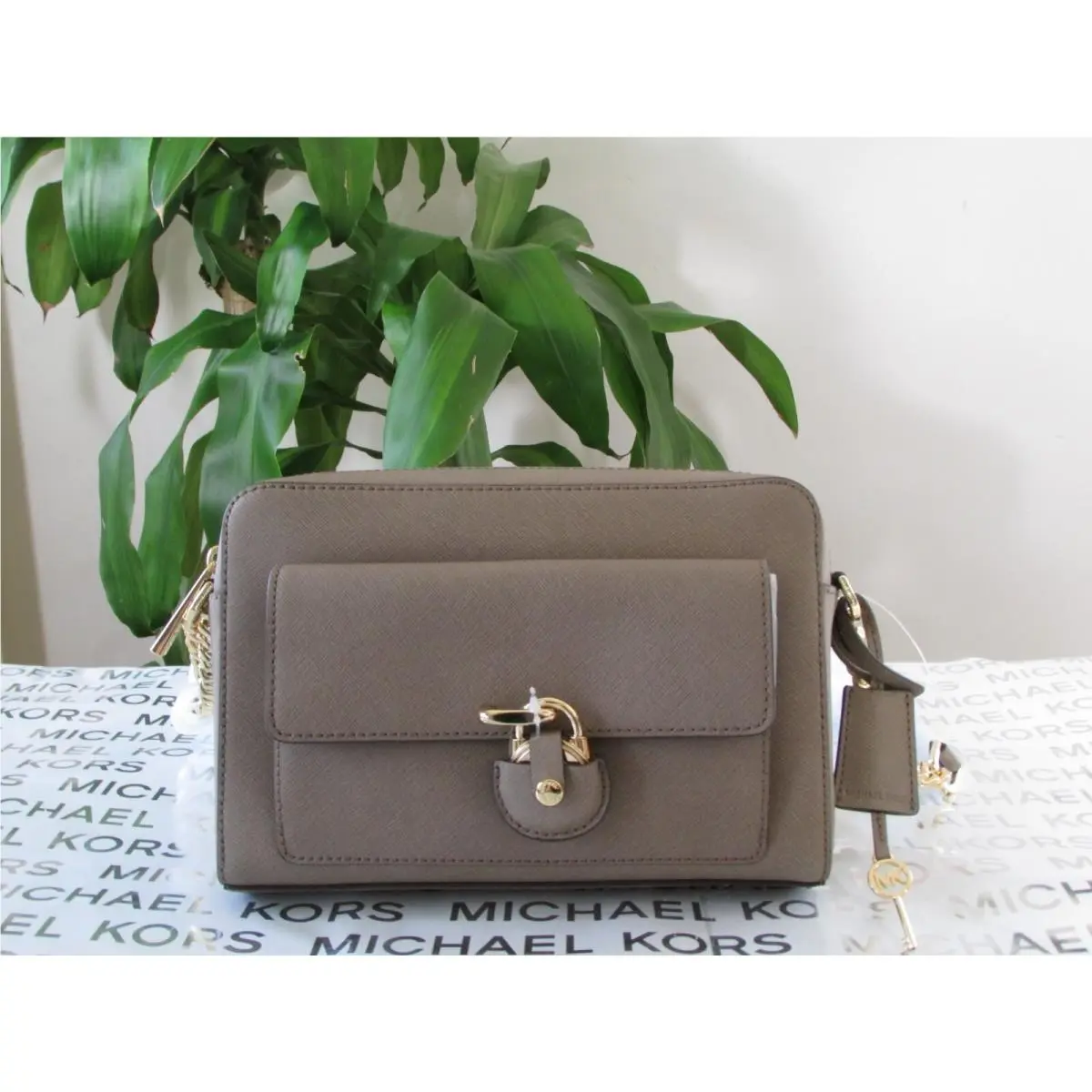 Michael Kors Saffiano Leather Emma Medium Messenger Dark Dune